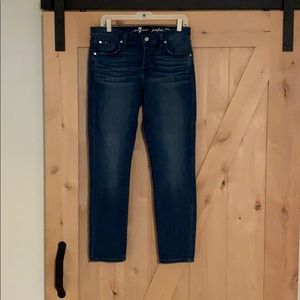 7 for all mankind jeans- size 28